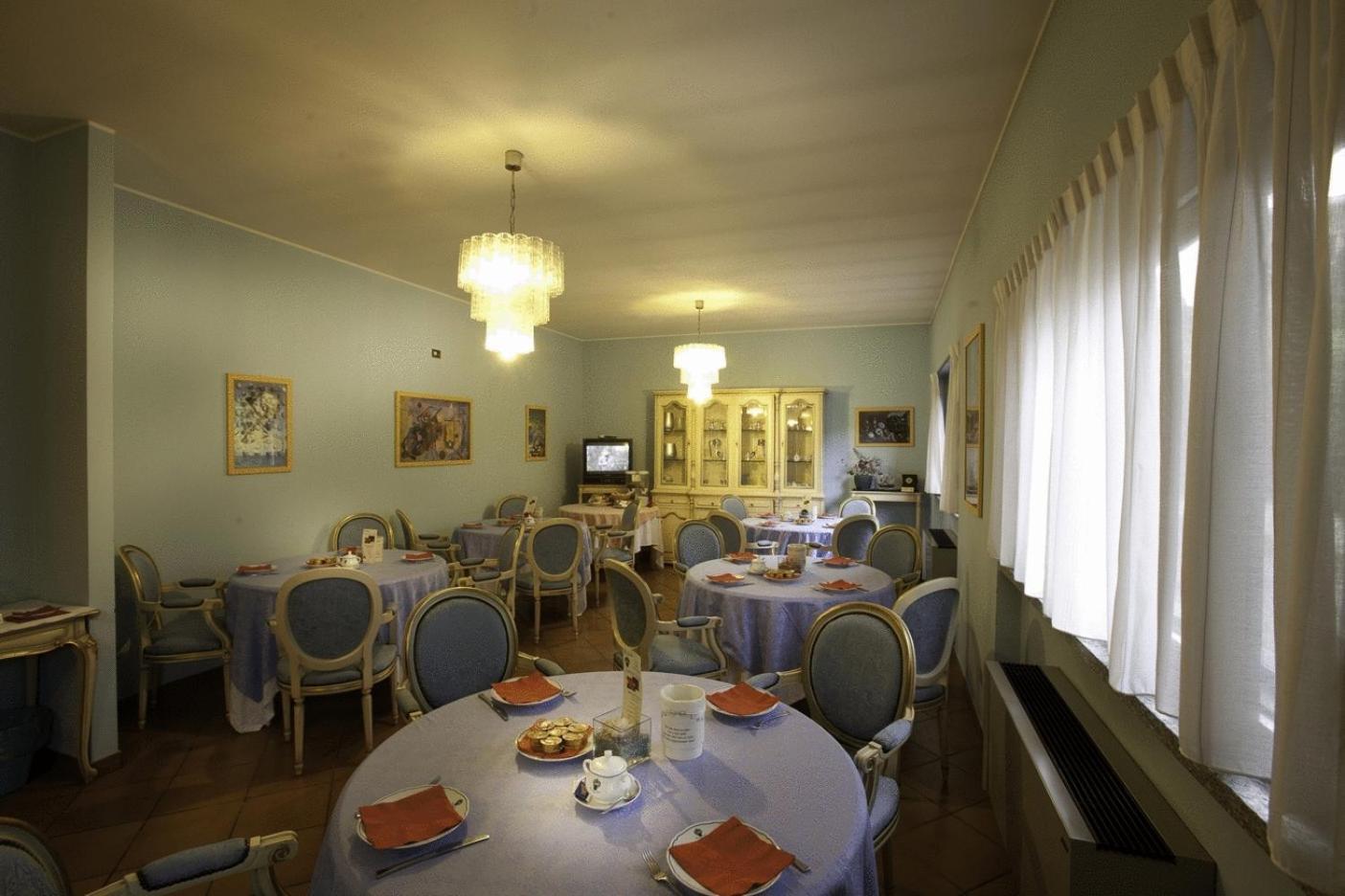 Nastro Azzurro Hotel Monguzzo